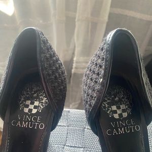 Vince Camuto size 8 black heels